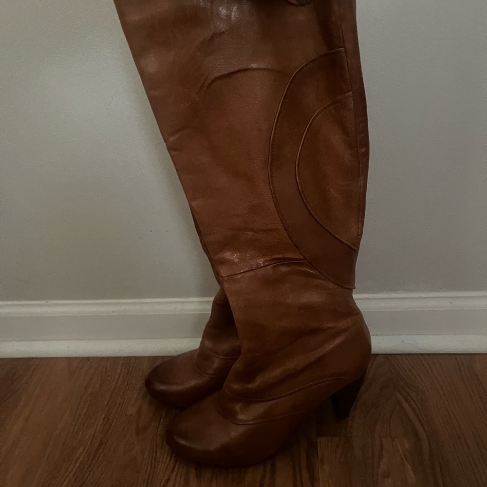 Crown Vintage Knee Length Zip Up Boot High Heel Vintage Style size 8.5 Leather - Picture 2 of 6